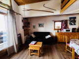_lv_images__lot_0001100313_07_18992867