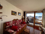 _lv_images__lot_0001440112_06_19004242