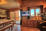 _lv_images__lot_0100000024_05_19040369