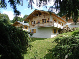 Aux-chalets-des-alpes, Crest-voland, Savoie