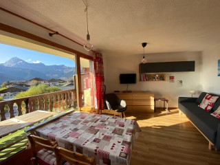 _clients_227359002_photos_8a_7594224