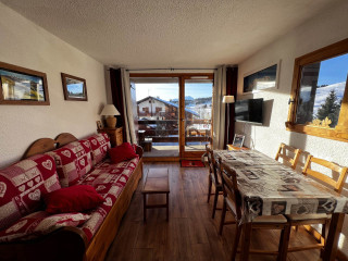 _lv_images__lot_0001440112_01_19004237