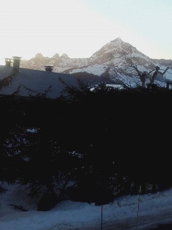 Les Embailles Les Embailles