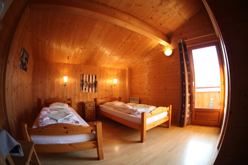 Chalet le Grepon, chambre lits jumeaux Chalet le Grepon, chambre lits jumeaux