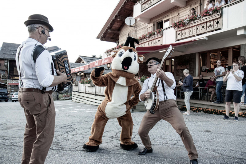 _lv_images__imme_0000000002_11_6858237